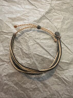 NWOT Pura Vida Multi-Colored String Cord Bracelet in Black and Beige